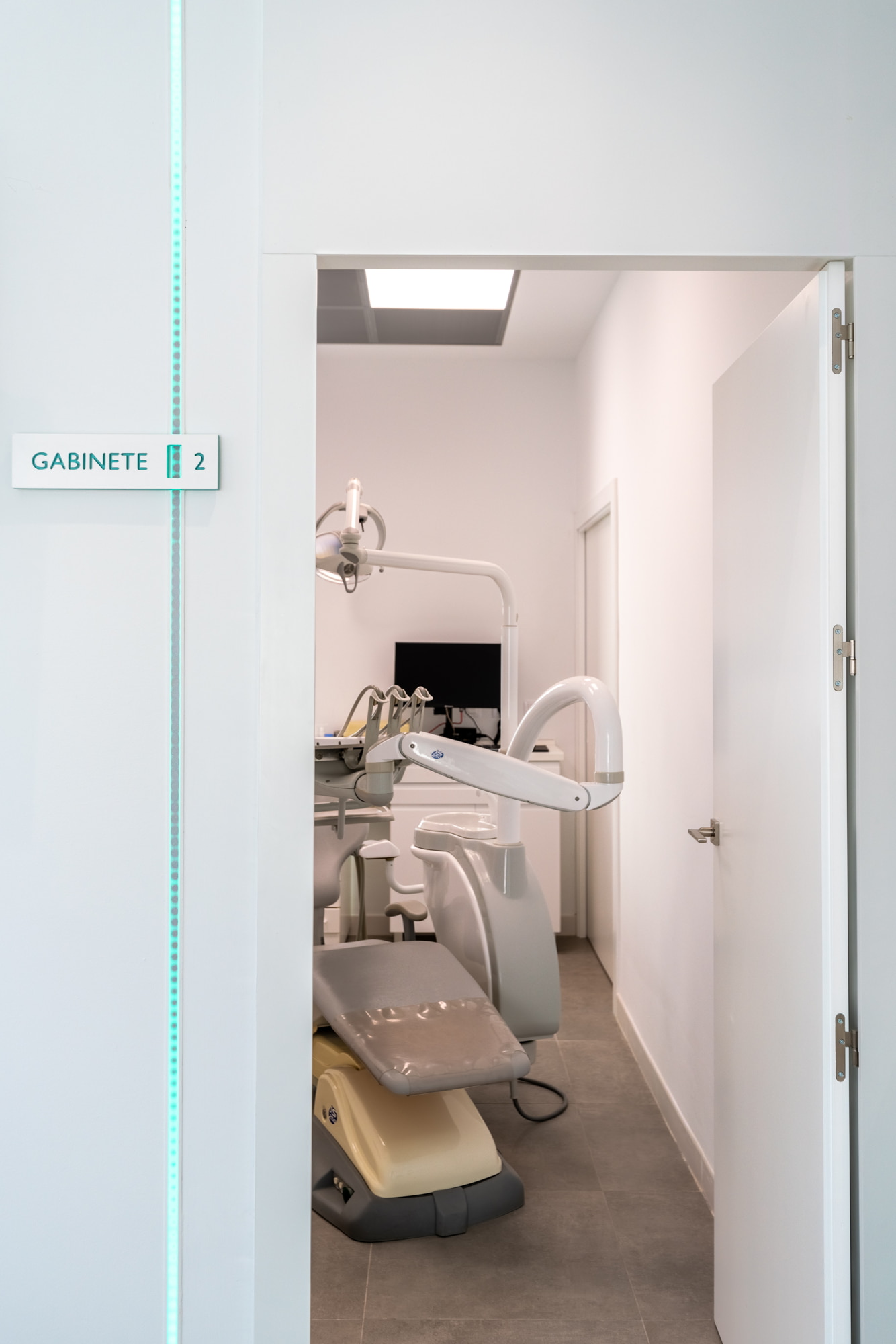 diseño iluminacion clinica dental