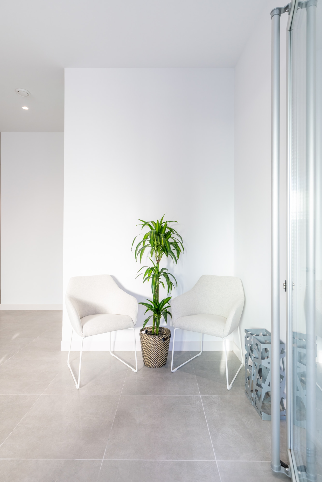 sala espera clinica dental dentista